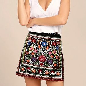 NWT Lulus skirt
